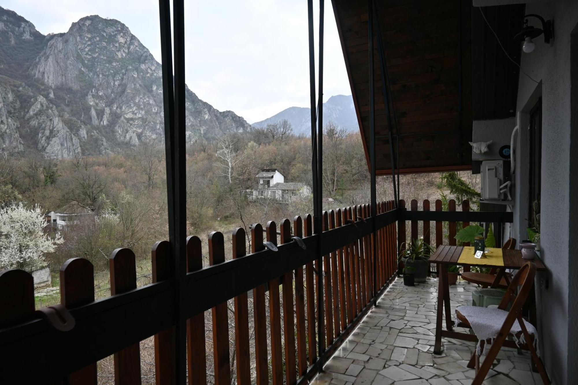 Canyon Matka Nature Apartments With A Terrace Skopje Exterior foto